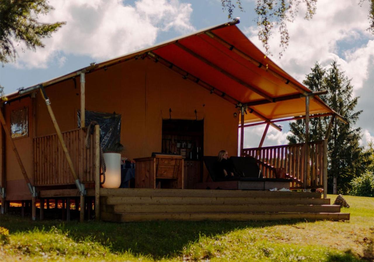 Azur Camping Schwaebische Alb Sonnenbühl Екстериор снимка