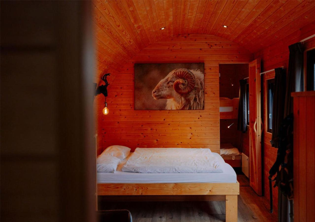 Azur Camping Schwaebische Alb Sonnenbühl Екстериор снимка