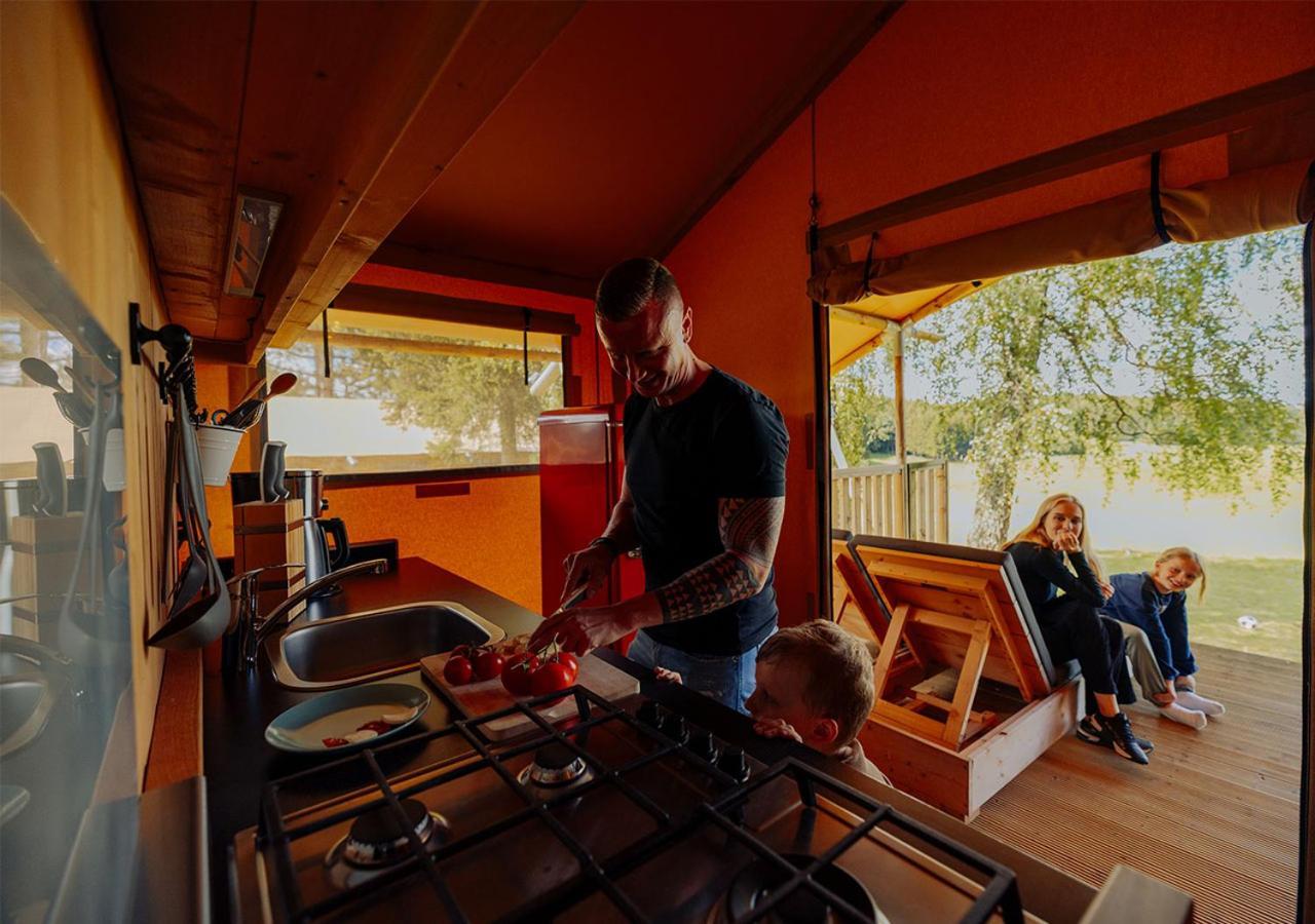 Azur Camping Schwaebische Alb Sonnenbühl Екстериор снимка