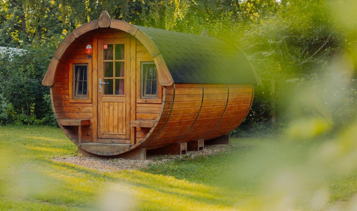 Azur Camping Schwaebische Alb Sonnenbühl Екстериор снимка